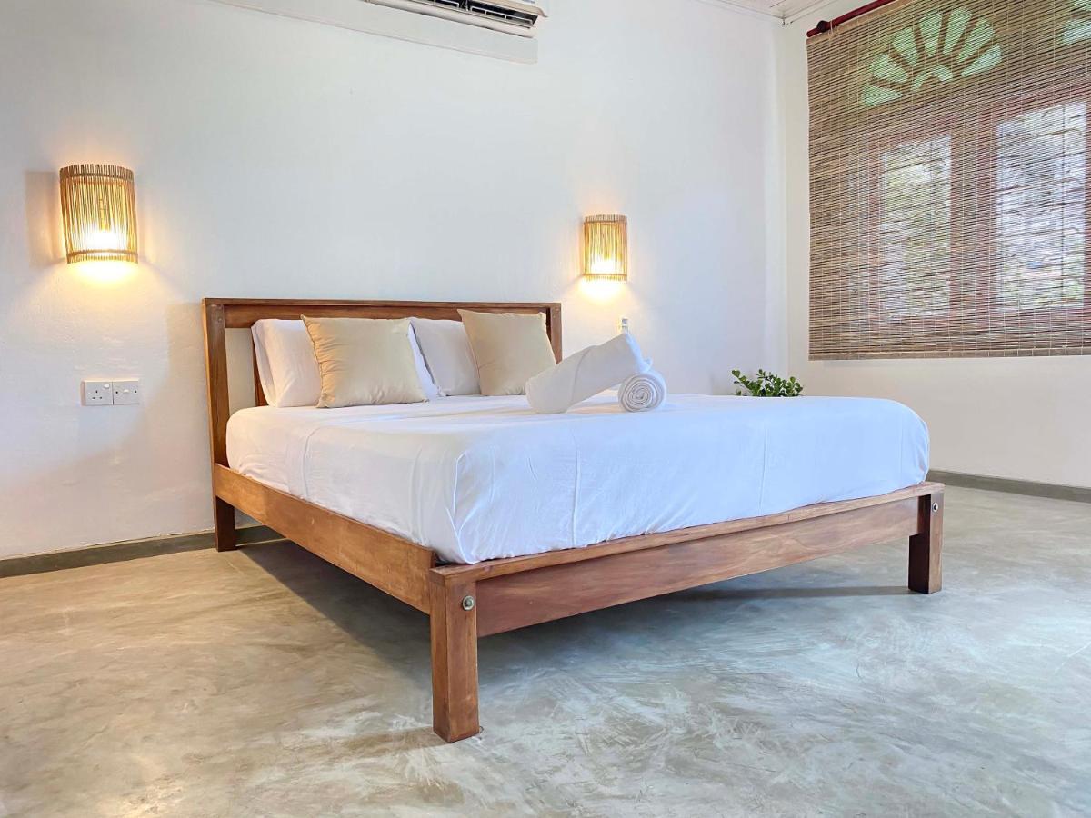 Sky Breeze Hotel Unawatuna Luaran gambar