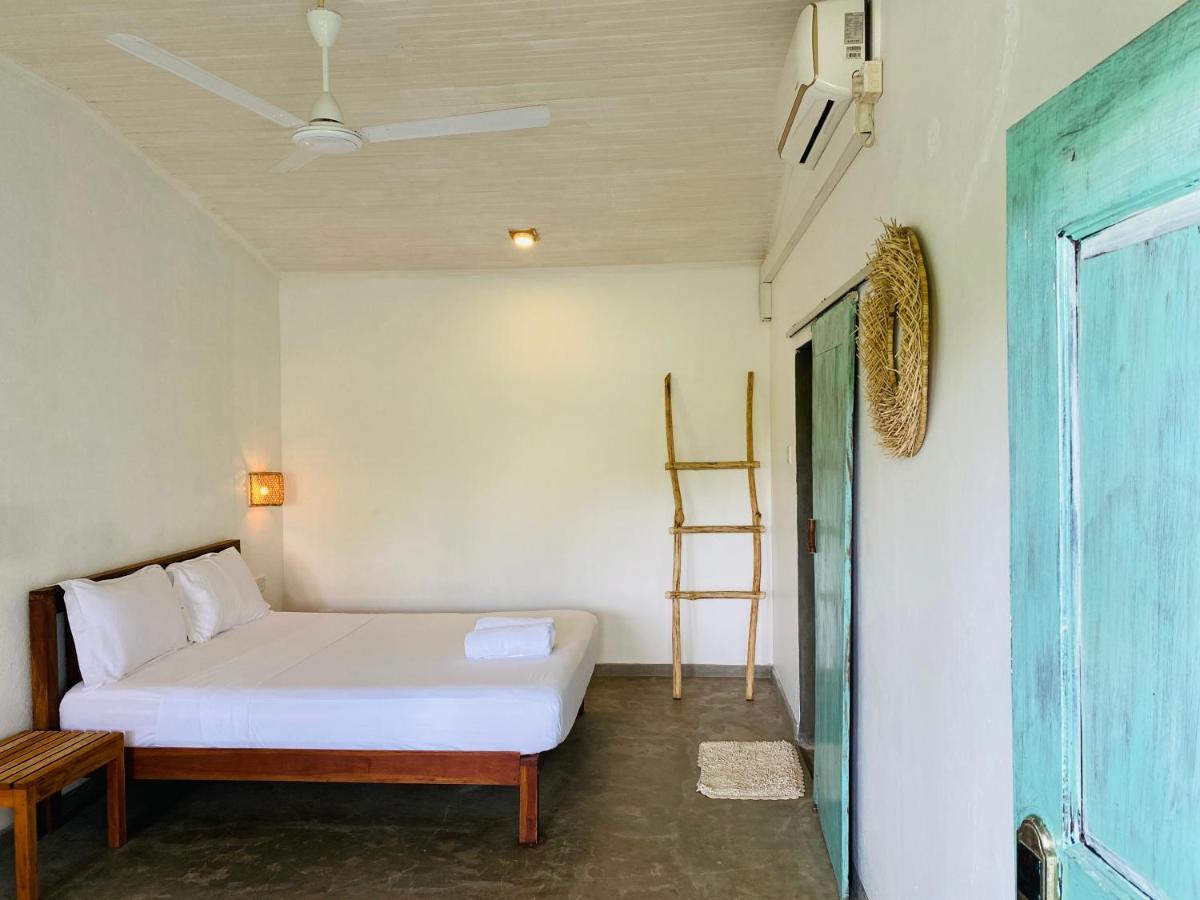 Sky Breeze Hotel Unawatuna Luaran gambar